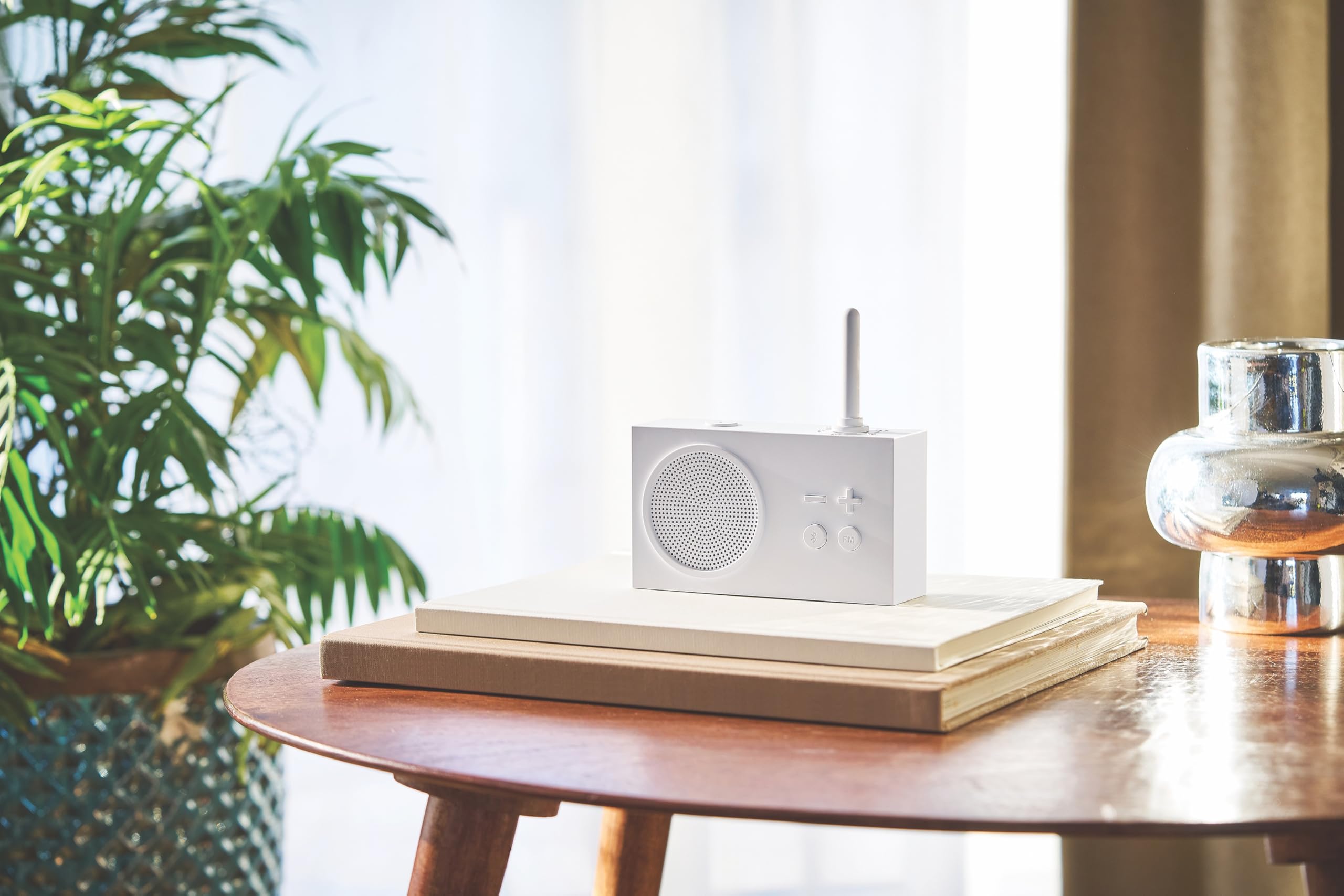 lexon-tykho-3-enceinte-bluetooth-radio-fm-tanche-blanc image 2