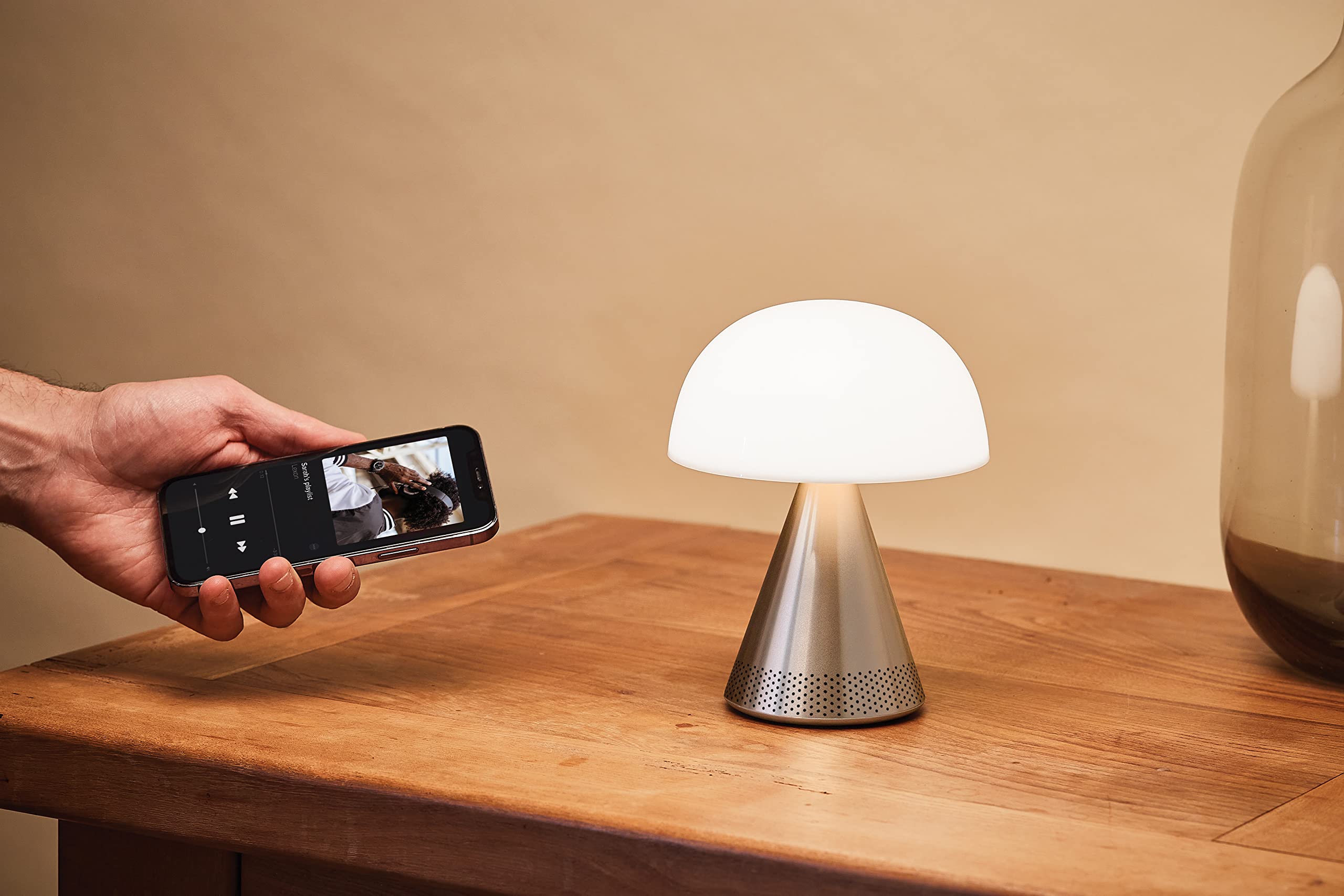 lexon-mina-l-audio-lampe-champignon-enceinte-bluetooth-alu-poli image 2