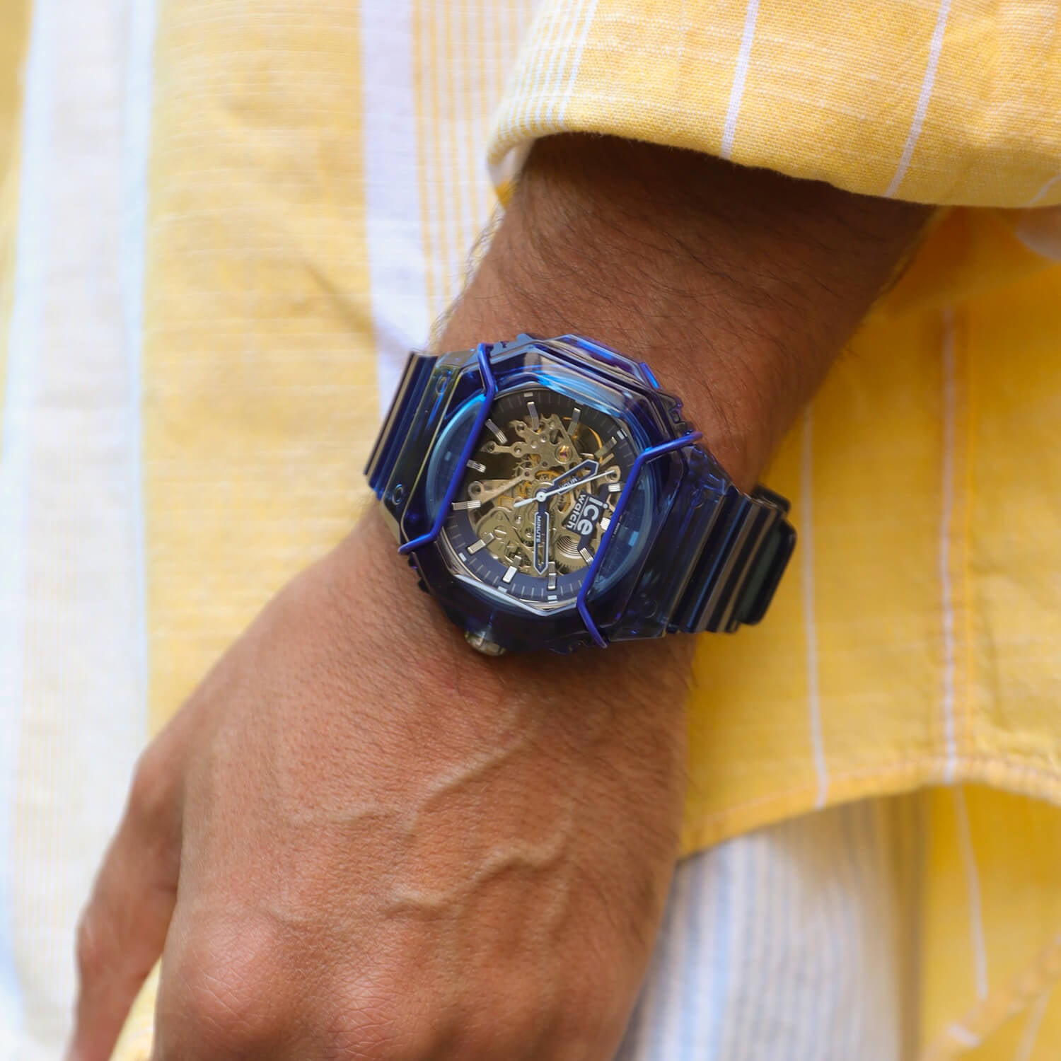ice-watch-bewatch-2-automatic-blue-skeleton-montre-homme-automatique image 5