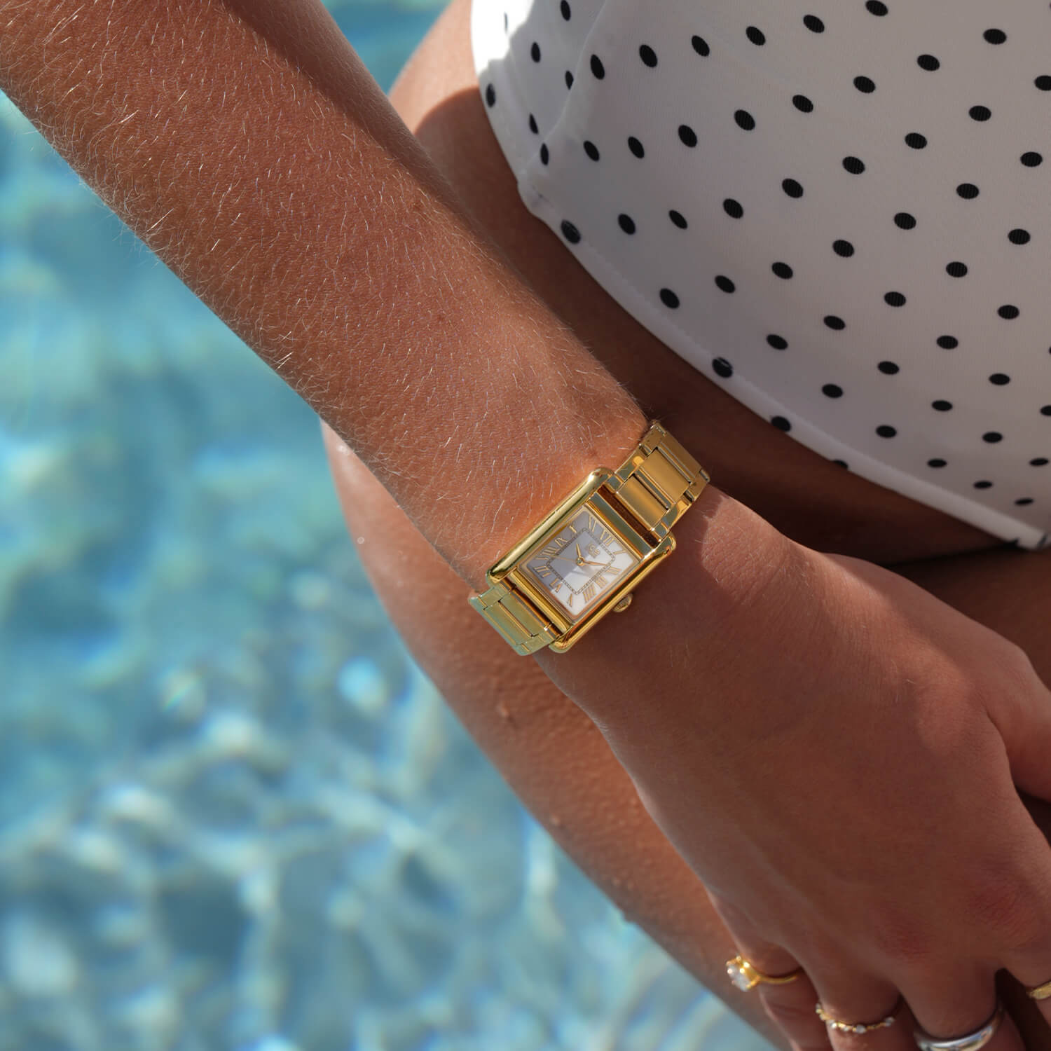 ice-watch-ice-power-pw6-montre-femme-rectangulaire-acier-dor-cadran-blanc-23x34m image 6