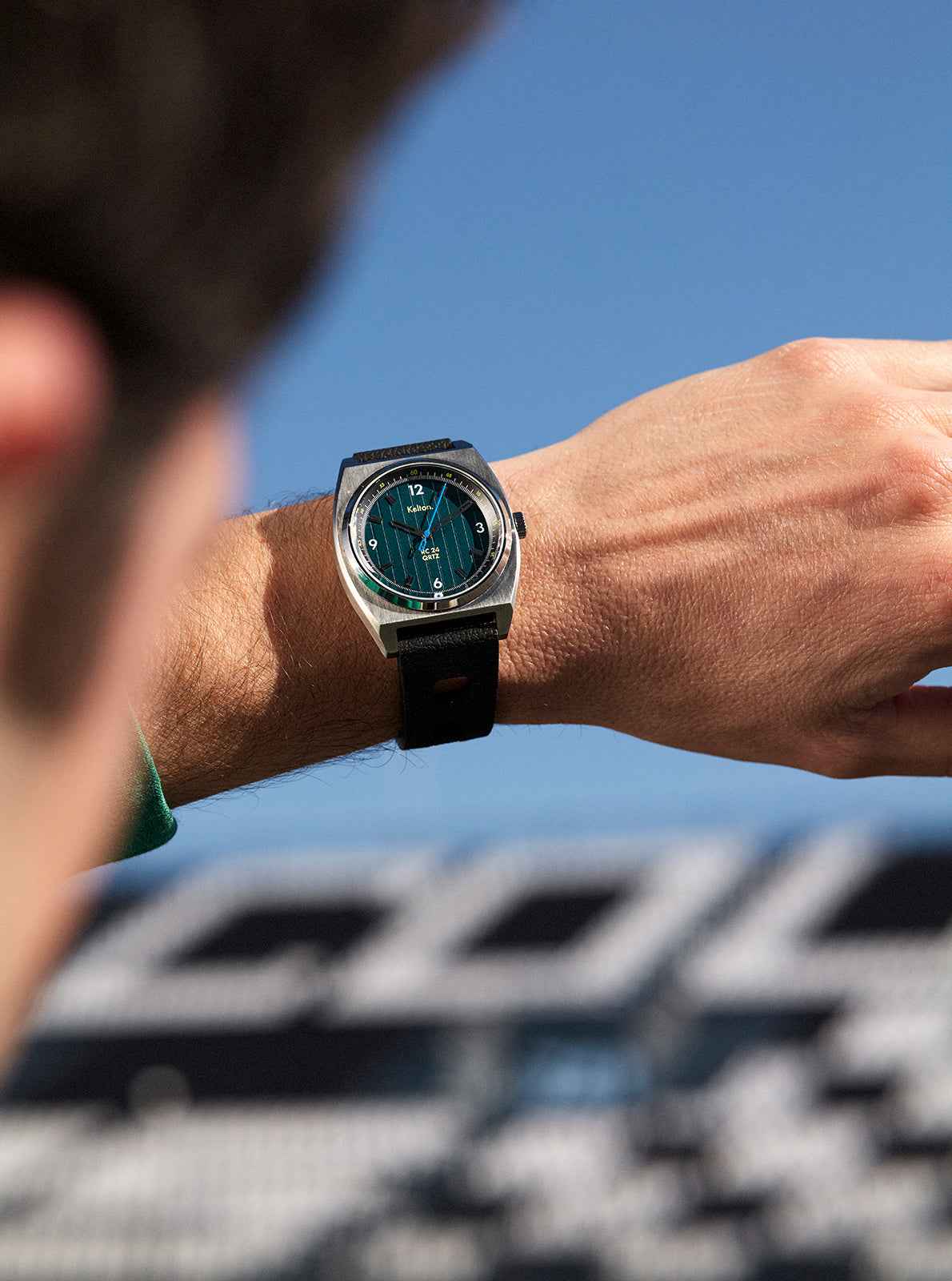kelton-rc-24-electric-quartz-verte-bracelet-tropic-noir image 2