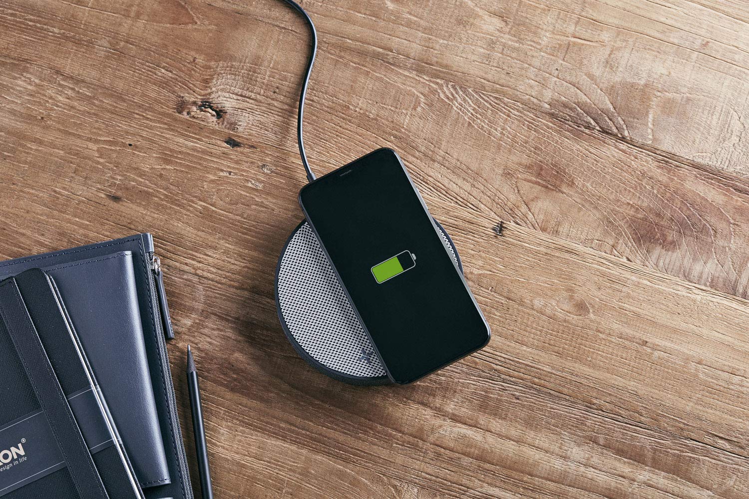 lexon-oslo-energy-station-de-charge-sans-fil-et-enceinte-bluetooth-5w-pierre-ros image 6