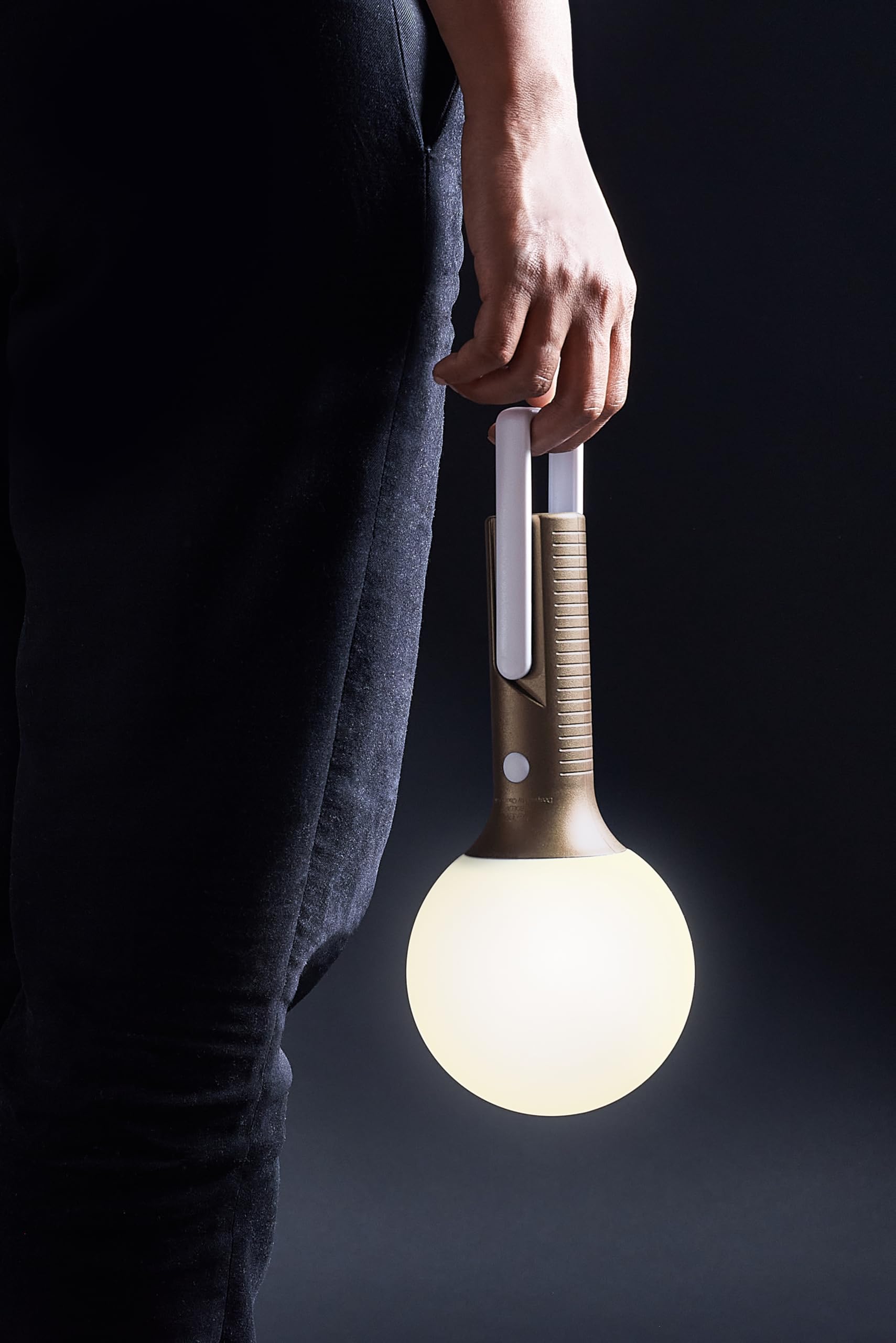 lexon-horizon-lampe-led-multiposition-int-rieur-ext-rieur-dor image 7