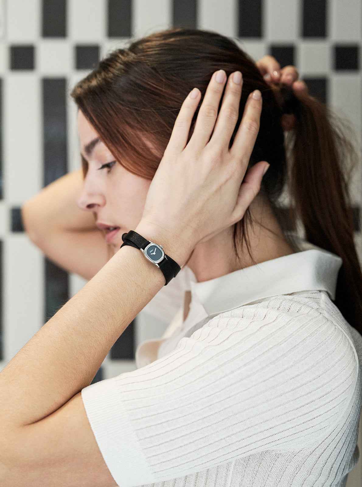 kelton-minicolo-montre-bijou-noire-bo-tier-ellipso-de-bracelet-double-tour image 4