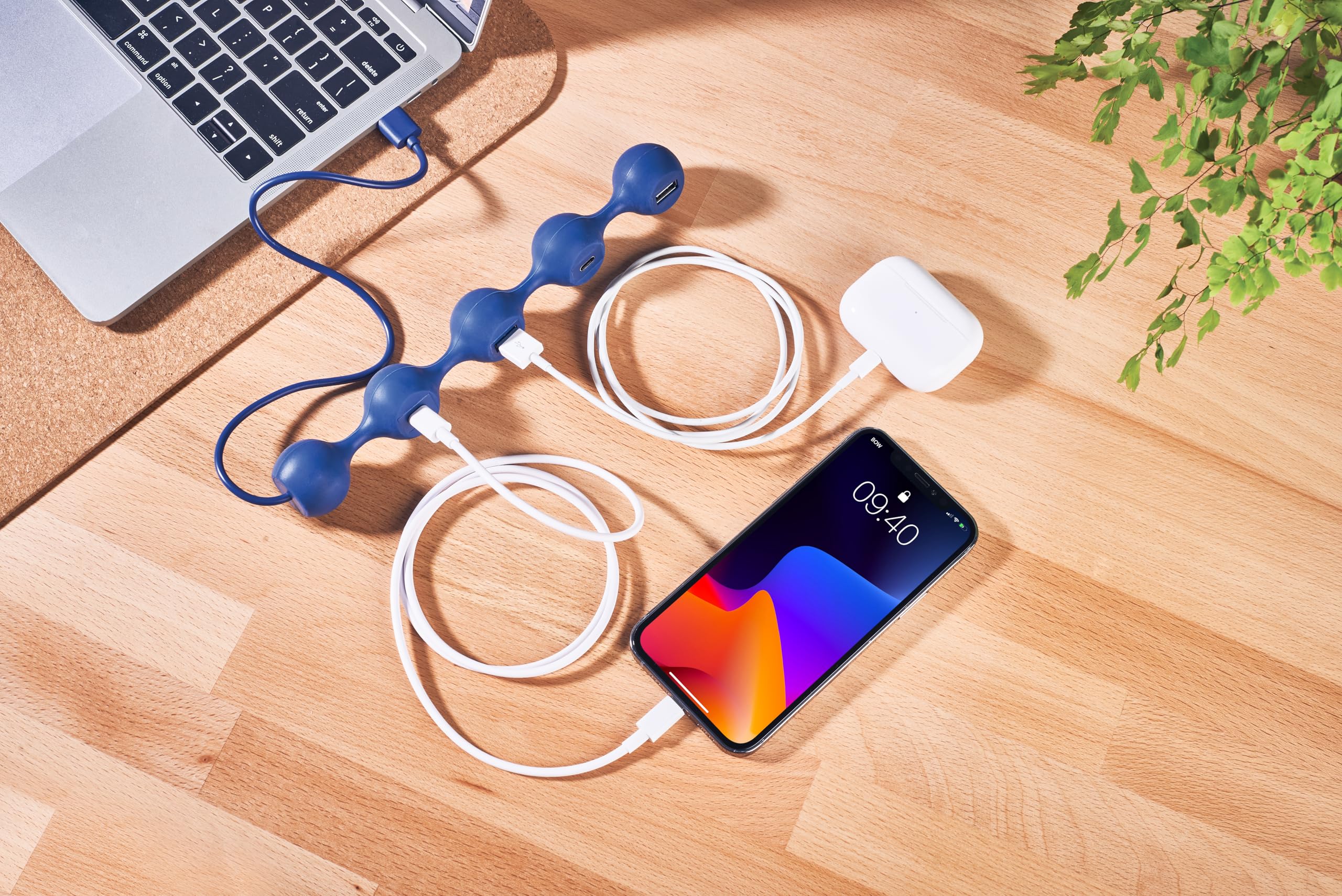 lexon-peas-hub-c-adaptateur-usb-c-multiport-4-ports-2x-usb-a-2x-usb-c image 5