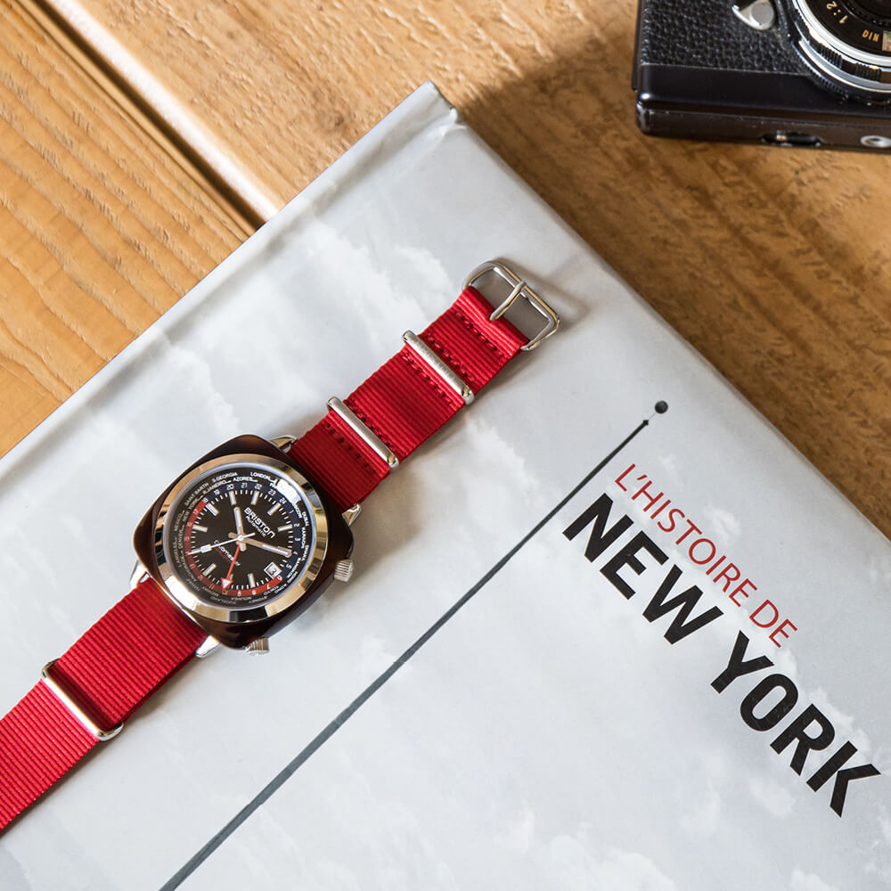 briston-clubmaster-traveler-worldtime-montre-automatique-gmt-42-mm-rouge image 3
