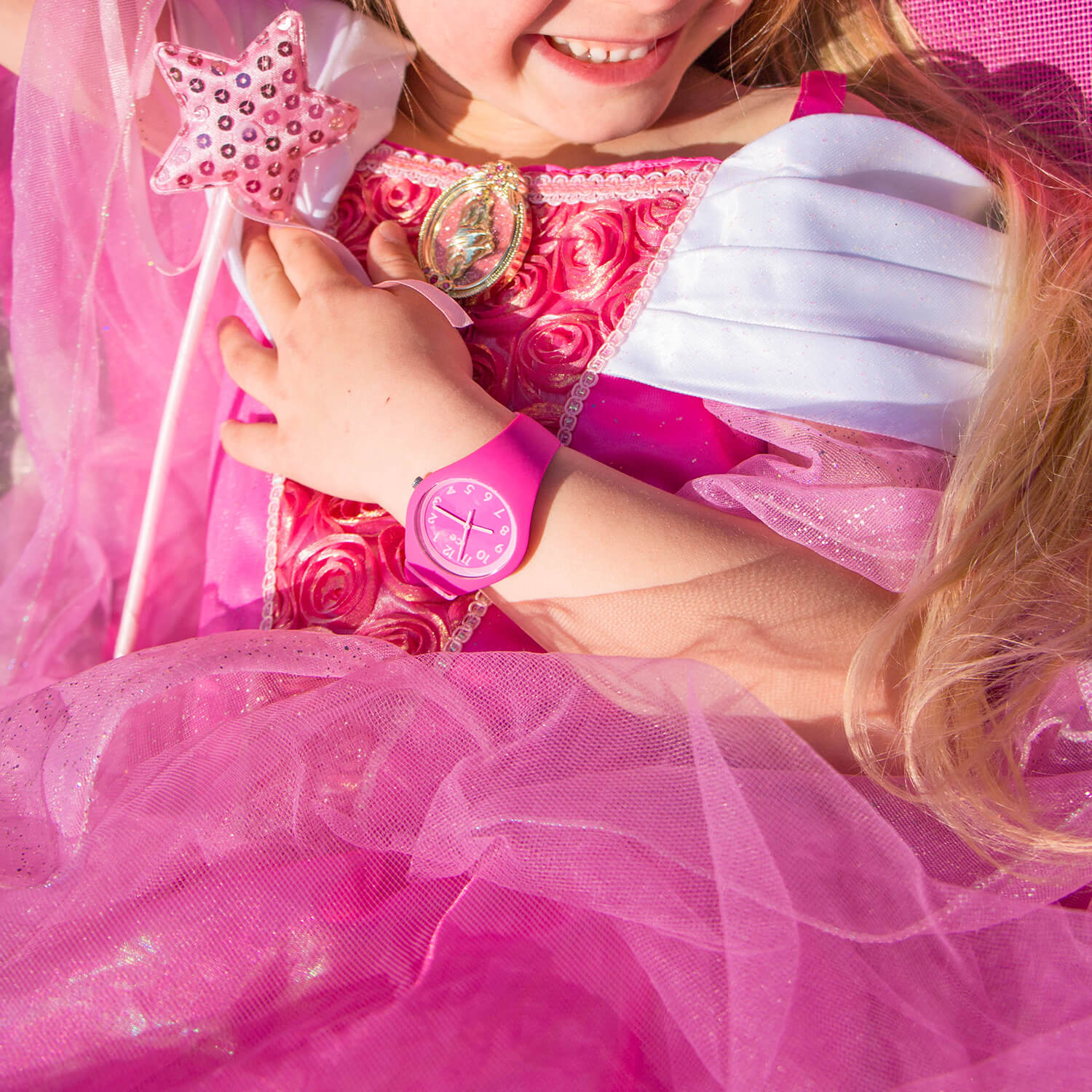 ice-watch-ice-ola-kids-rose-fuchsia-montre-enfant-fille image 6