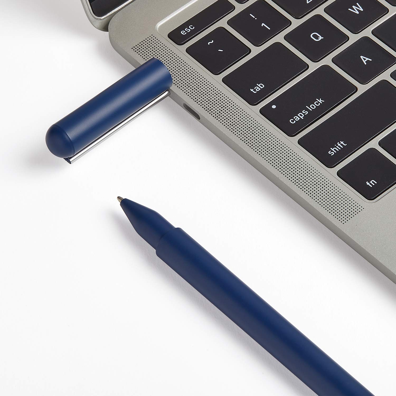 lexon-c-pen-stylo-bille-noir-cl-usb-c-32-go-blanc-glossy image 7
