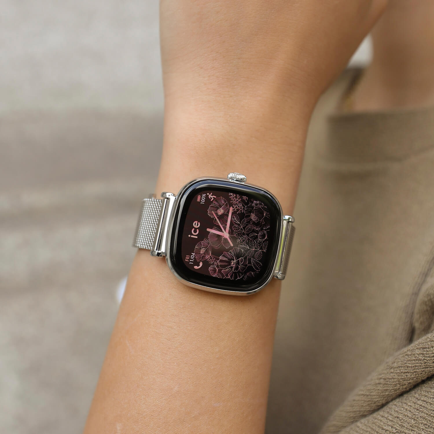 ice-watch-ice-smart-sq-2-0-montre-connect-e-carr-e-1-70-amoled image 5