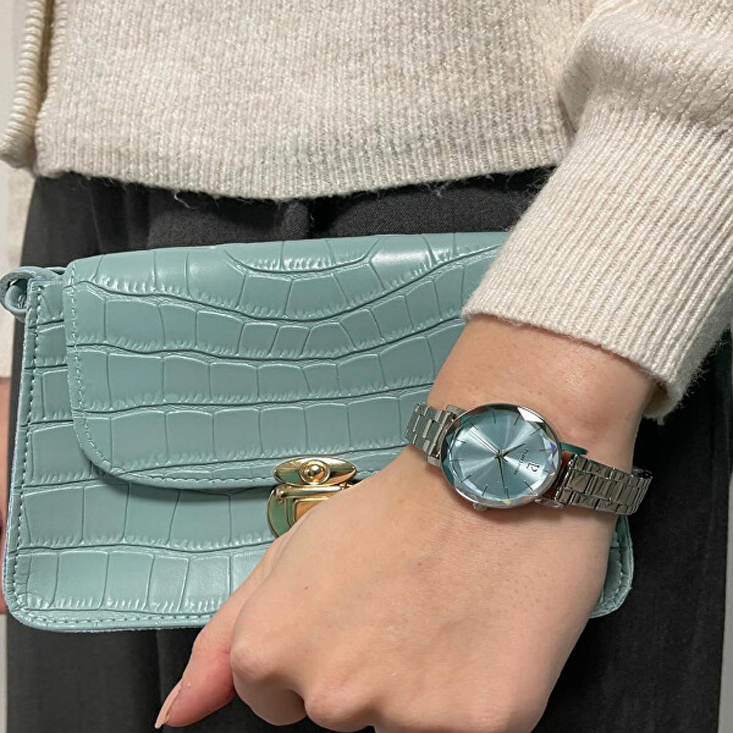pierre-lannier-montre-femme-acier-cadran-bleu-collection-multiples image 2
