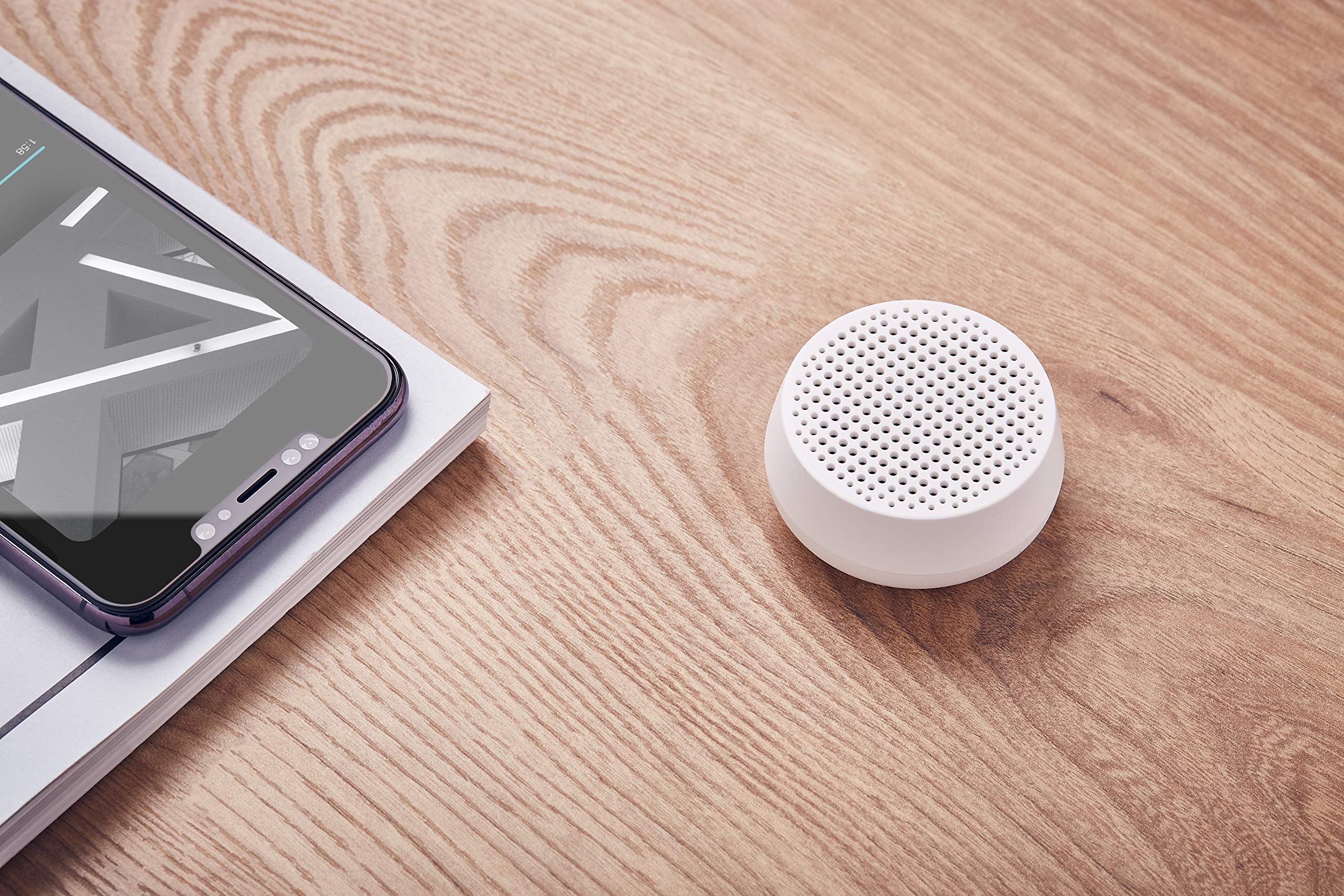 lexon-mino-s-enceinte-bluetooth-de-poche-3w-blanc-mat image 6