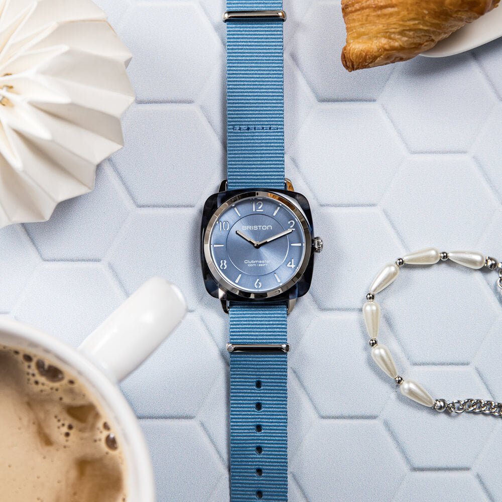 briston-clubmaster-chic-hm-quartz-36-mm-bleu-glacier image 3
